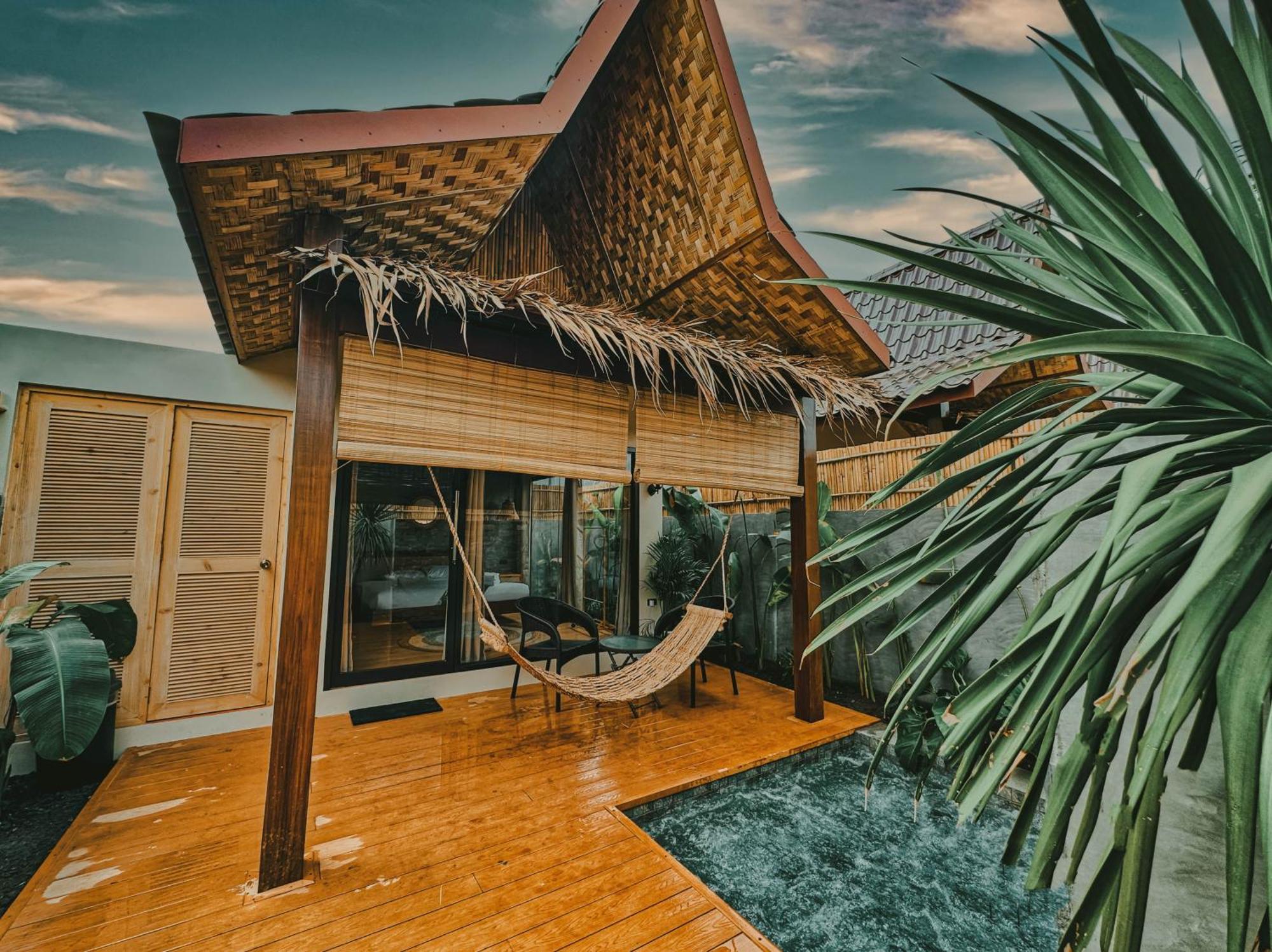 Reca Resort Official Porac Room photo