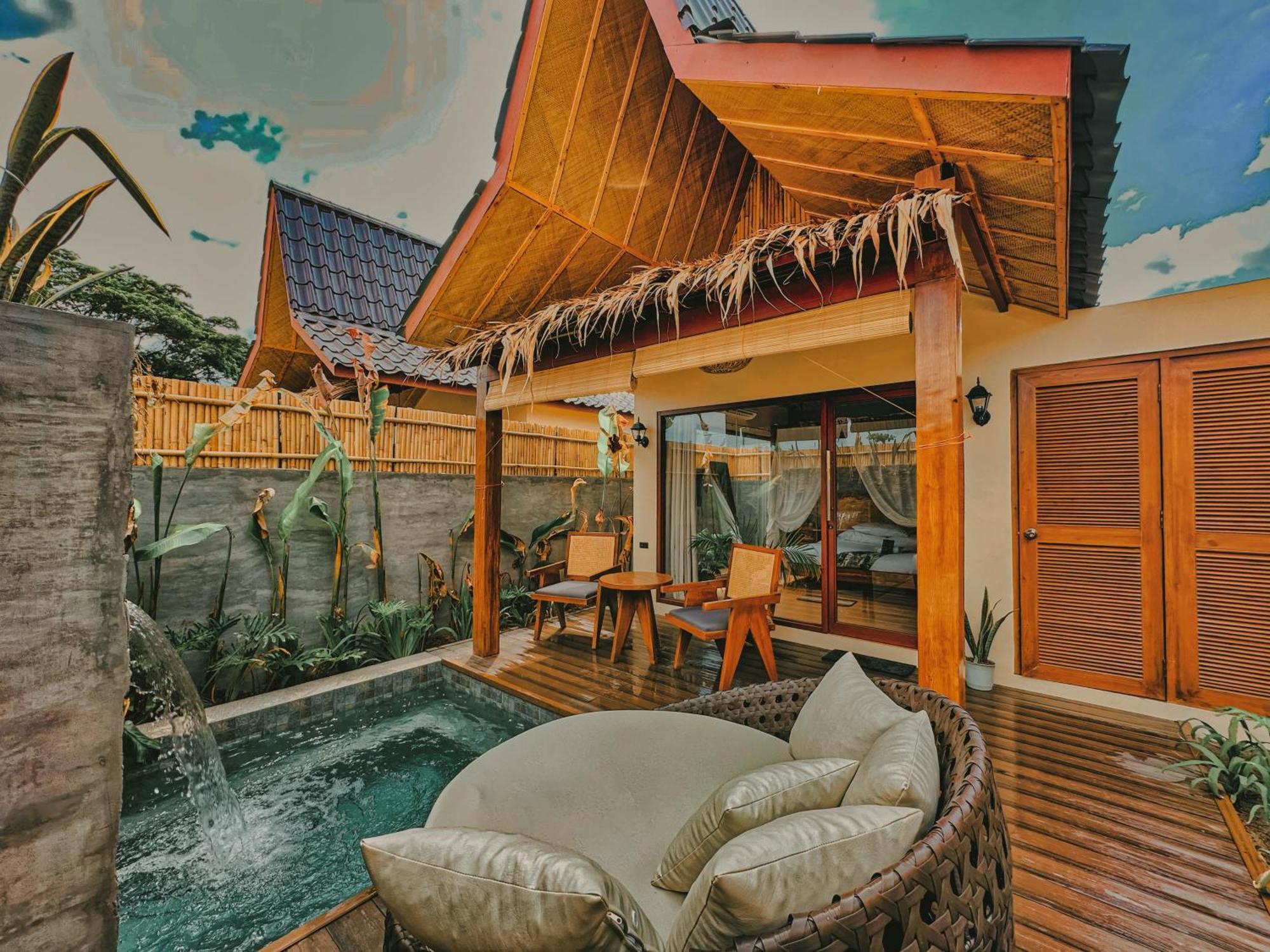 Reca Resort Official Porac Room photo