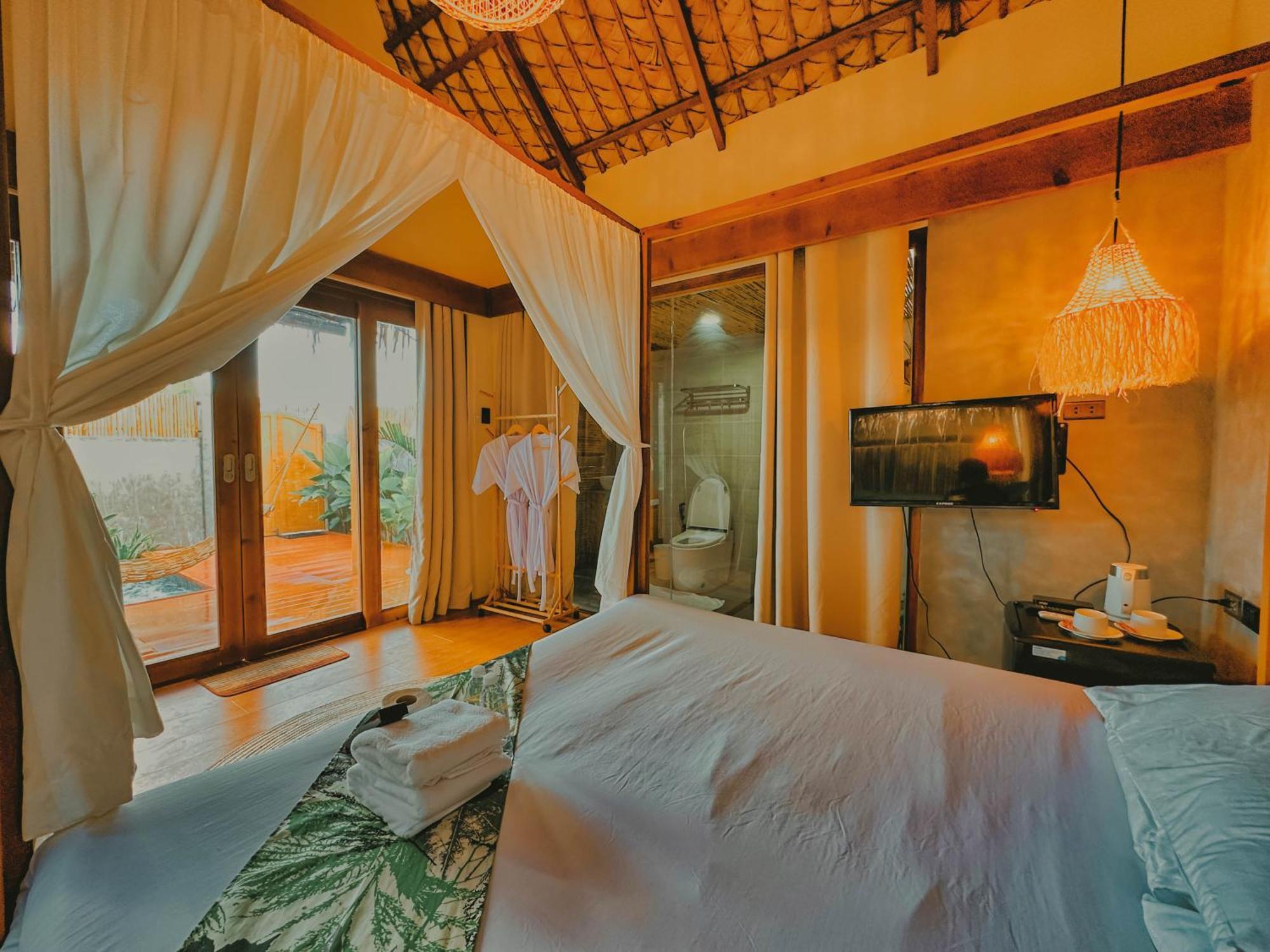 Reca Resort Official Porac Room photo