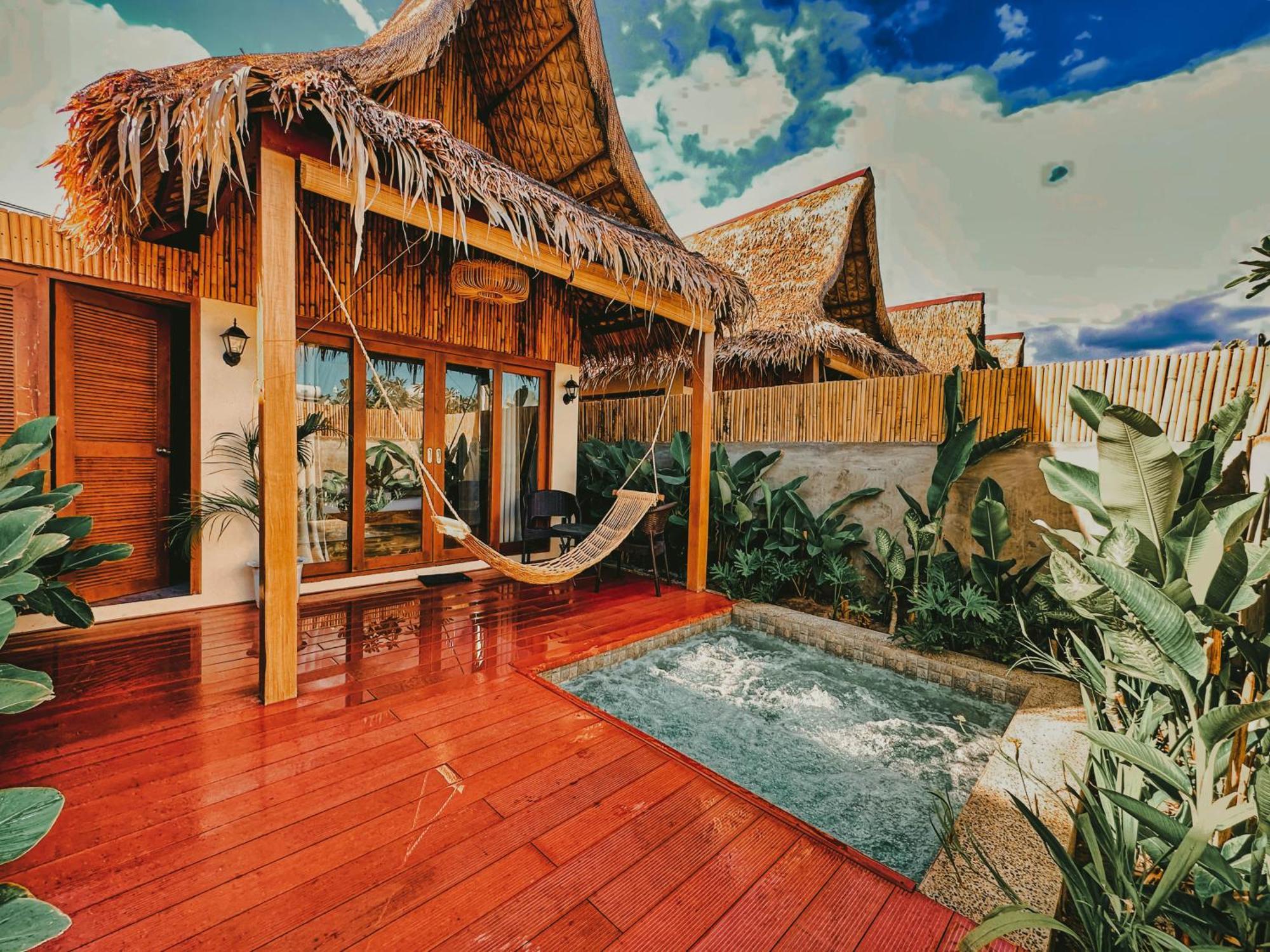 Reca Resort Official Porac Room photo